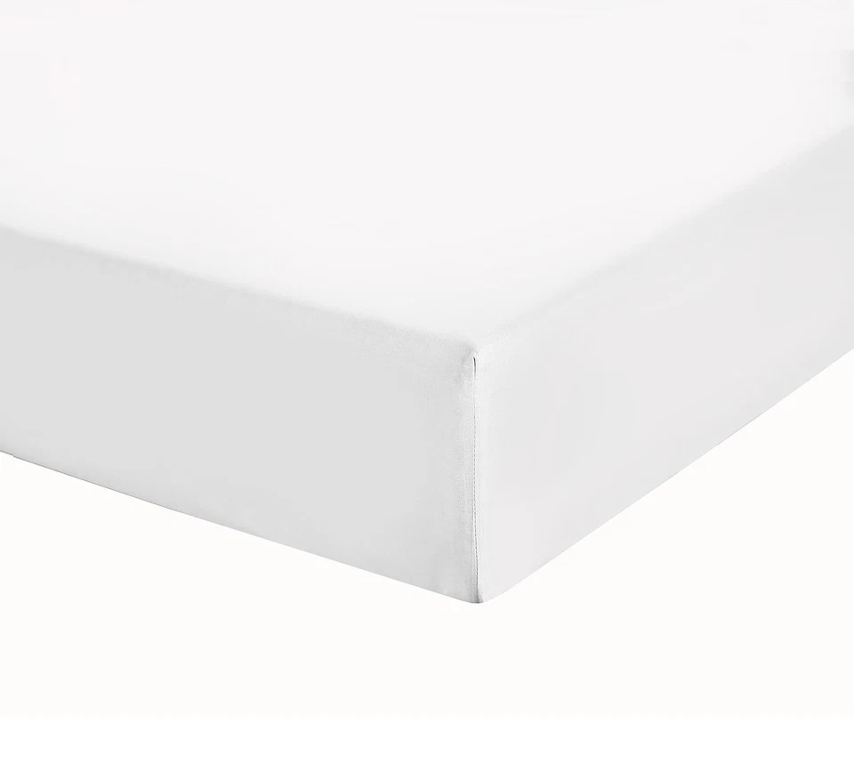 Large Emperor Fitted Sheet 16" (40cm) Extra Deep Fully Elasticated White 200 Tc - Image 1 of 1