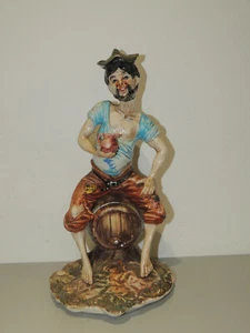 Estatuilla de porcelana italiana vintage de Capodimonte, el borracho - Imagen 1 de 12