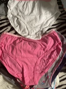 Lot of 8 Girls Youth size 10 underwear new assorted brands open package - Picture 1 of 4