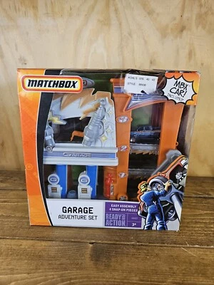 Mattel - Matchbox Garage Adventure Set  - NEW - Image 1 of 3