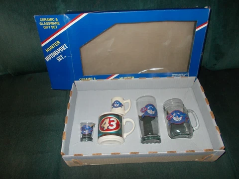 VIntage HTF 20th Anniversary RICHARD PETTY HUNTER MOTORSPORT GLASSWEAR SET Cover