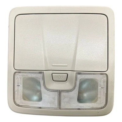 LUZ DE CORTESÍA ISUZU D-MAX CON SOPORTE PARA GAFAS DE SOL MK2 2012-2021 Foto 1 de 4