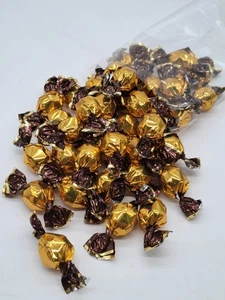 1 x 500gr. Lindt Deluxe Kugeln Dunkler Nougat ! ( 1000gr./29,98€) - Bild 1 von 2