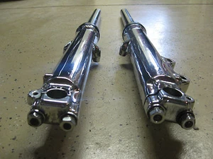 77 SUZUKI GS550 GS 550 FRONT FORKS WITH CHROME PLATED TUBE HOUSINGS - Bild 1 von 11