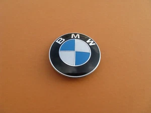 02 03 04 05 06 07 08 BMW 745LI 750I 750LI FRONT HOOD EMBLEM LOGO BADGE A45120 - Picture 1 of 6
