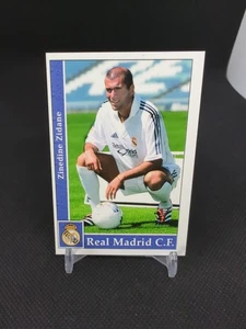 2001-02 Mundicromo Las Fichas de la Liga Zinedine Zidane #17 - Picture 1 of 2
