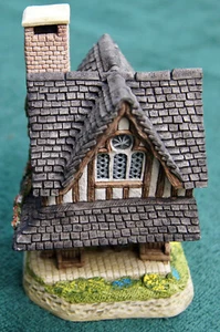 David Winter Grouse Moor Lodge, NIB "British Traditions, August" 1989 Retired - Picture 1 of 16