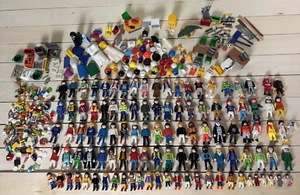Großes Vintage Playmobil Konvolut Figuren, Zubehör, Essen - Bild 1 von 16