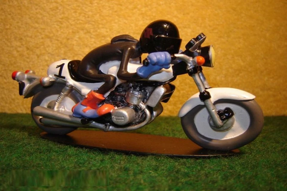 1:18 Suzuki GT 750 Walter Coulede JOE BAR 01517 - Bild 1 von 1
