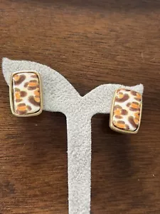 Chico’s Cheetah Animal Print Gold Tone Pierced Earrings 1 “ - Picture 1 of 5
