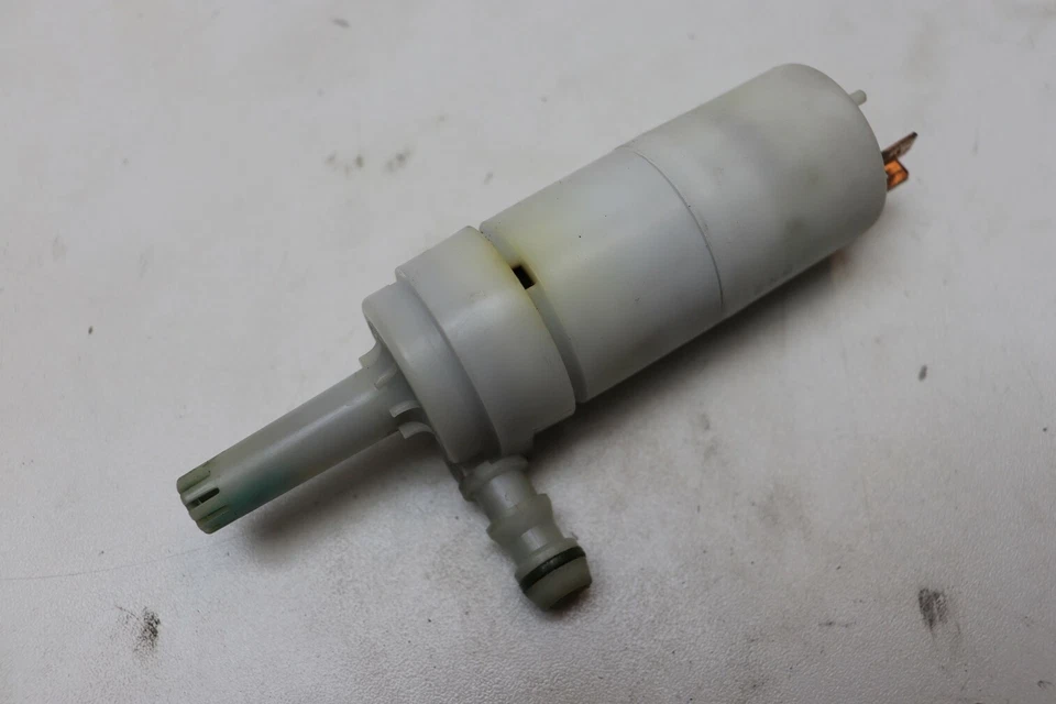 Bomba de fluido lavadora faros Maserati 4200 Spyder M138 J171 Foto 1 de 1