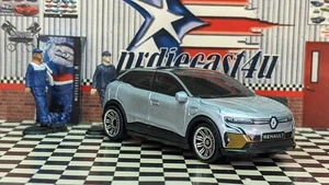 '22 MATCHBOX 2022 RENAULT MEGANE LOOSE 1:64 SCALE RENAULT SERIES USA STOCK!!! - Picture 1 of 8