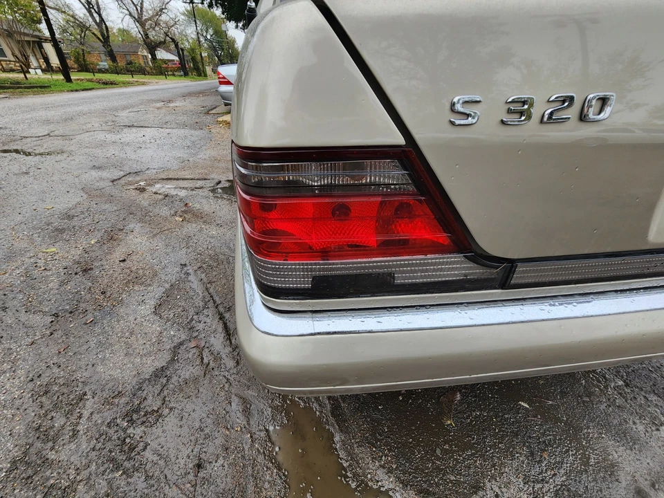 Luz trasera izquierda mercedes-benz w140 s320 s500 1994 1995 1996 1997 1998 1999 Foto 1 de 1