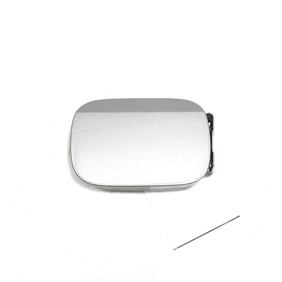 03 04 05 06 07 08 09 MERCEDES CLK Fuel Tank Door Part# 2095840539 Foto 1 de 4