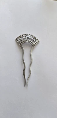 Collectible Elegant Edwardian Filigree Metalwork Rhinestones Hair Comb Pick - Image 1 of 4