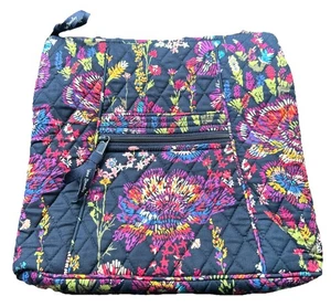 Bolso Bandolera Vera Bradley Midnight Wildflowers Hipster Firma Cartera Acolchada - Imagen 1 de 8
