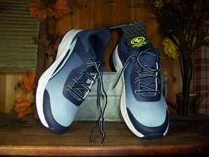 ATHLETIC WORKS WOMENS ATHLETIC SNEAKERS SHOES JOGGING SIZE 11 BLUE LACE UP NEW - Picture 1 of 1