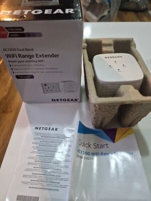 Netgear Wifi Booster Extender EX6110 -100UKS - Image 1 of 3