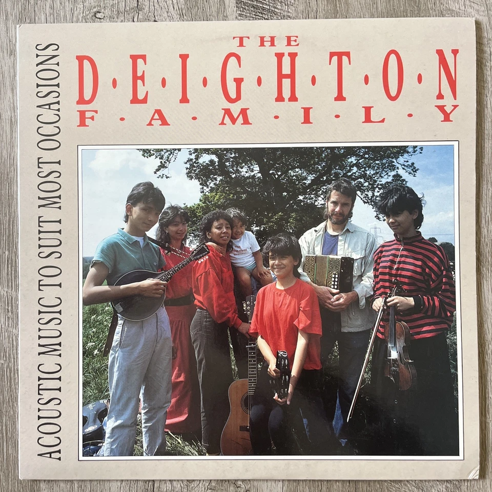 DEIGHTON FAMILY: acoustic music to suit most occasions PHILO 12" LP 33 RPM VG+ — 第 1/4 张图片