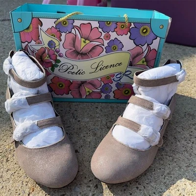 Poetic Licence Baby Feet Womens Dress Shoes Gray Floral Size 8 - Image 1 of 4