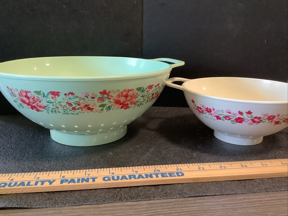 COLANDER Pioneer Woman SET OF 2 THE MELAMINE COLANDER 1 & 3 QUART SIZE STRAINER - Image 1 of 4