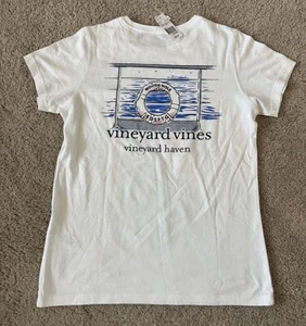 T-Shirt Vineyard Vines Woods Hole Martha's Vineyard Haven Tasche Damen klein neu mit Etikett - Bild 1 von 5