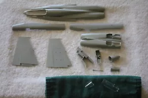 ESCI 4012 F/A-18 Hornet 1/48th scale Fighter Plane Kits jan23 #A13 - Picture 1 of 5