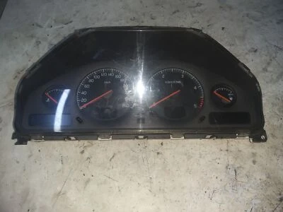 Cuadro de instrumentos Volvo S80 I 2000 km/h 9499671 Foto 1 de 3