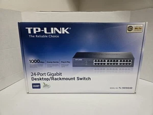 TP-LINK TP-Link (TL-SG1024D) 24-portowy przełącznik gigabitowy do montażu w szafie z ramionami - Zdjęcie 1 z 8