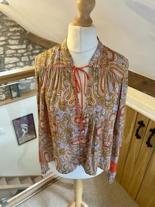 Free People Beautiful Day Paisley Top Satin Button Size Medium - Imagen 1 de 8