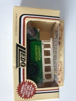 LLEDO DAYS GONE DIECAST FIGURE - LONDON COUNTRY Dennis Coach  DG10008 Collectors — 第 1/4 张图片