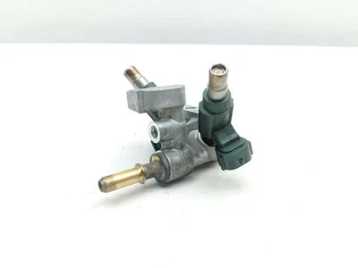 06 Kawasaki Vulcan 900 VN900 Gas Fuel Injectors With Rail - Image 1 of 4