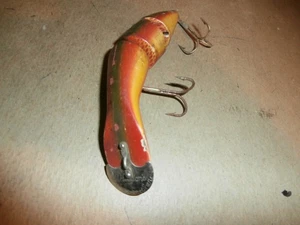 Vintage Heddon's Game Fisher Heddon Fishing Lure - Picture 1 of 9