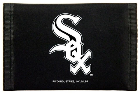 Chicago White Sox Nylon Trifold Wallet Cover