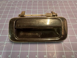 1995 (91-97) Toyota Land Cruiser FJ80 Rear Right Door Handle Green OEM - Picture 1 of 4