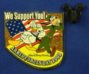 Donald Duck & Goofy Armed Forces Day 2005 We Support You! LE OC Pin # 38750 - Imagen 1 de 5