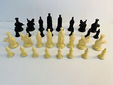 Kingsway Florentine 1940s Chess Pieces Complete 11th Century Replicas Plastic