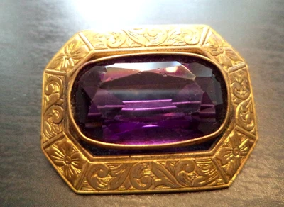 STUNNING ANTIQUE ESTATE VICTORIAN HIGH END AMETHYST GLASS 1 5/8" BROOCH! G12633 - Image 1 of 2