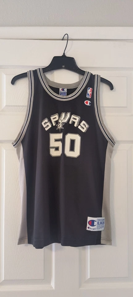 Camiseta De Colección San Antonio Spurs David Robinson Campeón Talla Juvenil XL 18-20 Foto 1 de 4