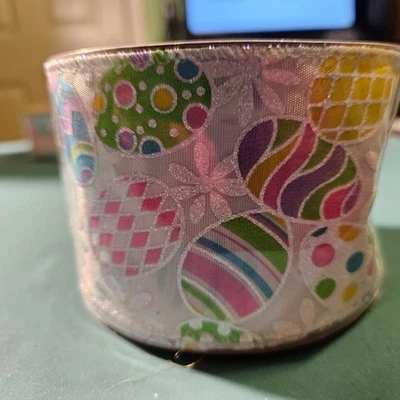 1 Roll White with Easter Eggs Wired Ribbon - Image 1 of 2