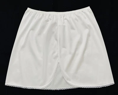 Medio Slip VASSARETTE Corto Blanco A Medida, Talla Mediana Foto 1 de 4