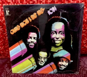 1975 Gladys Knight & The Pips “Pow!” Pickwick Records SPC-3374 LP (Sealed/NM) - Picture 1 of 6