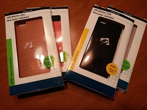 4 neue iphone hüllen - Bild 1 von 6