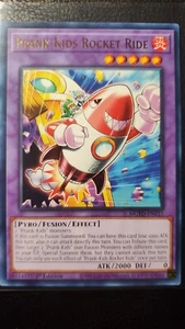 Prank-Kids Rocket Ride 1ª Edición MGED-EN111 M Yu-Gi-Oh Máximo Oro ED - Imagen 1 de 2