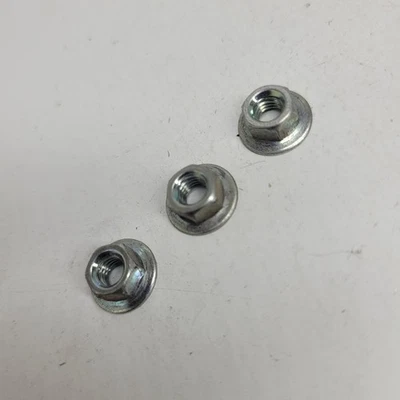 Juego de 3 tuercas de brida de montaje de luz trasera Hyundai Elantra 2007-2010 OEM Foto 1 de 4