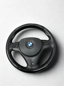 BMW 1 3 SERIES E90 E91 E87 M SPORTS STEERING WHEEL WITH SRS 7839075-01 - Picture 1 of 9