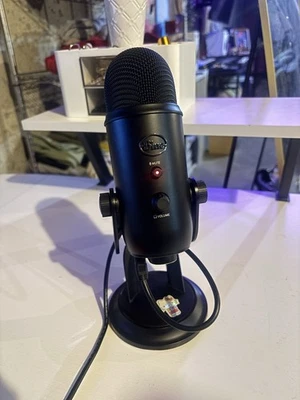 micrófono yeti azul Foto 1 de 2