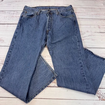 Levi's 501 Mens Jeans Button Fly Blue Wash W35 L32 Original Fit - Image 1 of 4