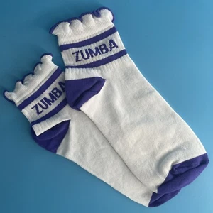 Zumba Ruffle Ankle Socks one size fits most. ( zumba Really Purple Pop)Z3A000106 - Picture 1 of 3