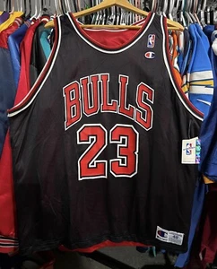 Mens Champion Michael Jordan Chicago Bulls Reversible Red/Black Jersey Size 48 - Picture 1 of 10
